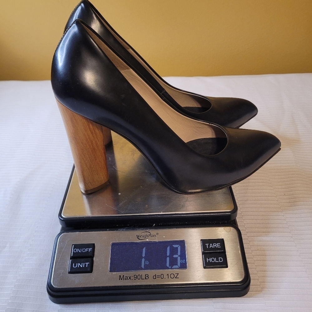 Yves Saint Laurent Wooden Heel Pumps sz 37.5EU - Picture 9 of 11